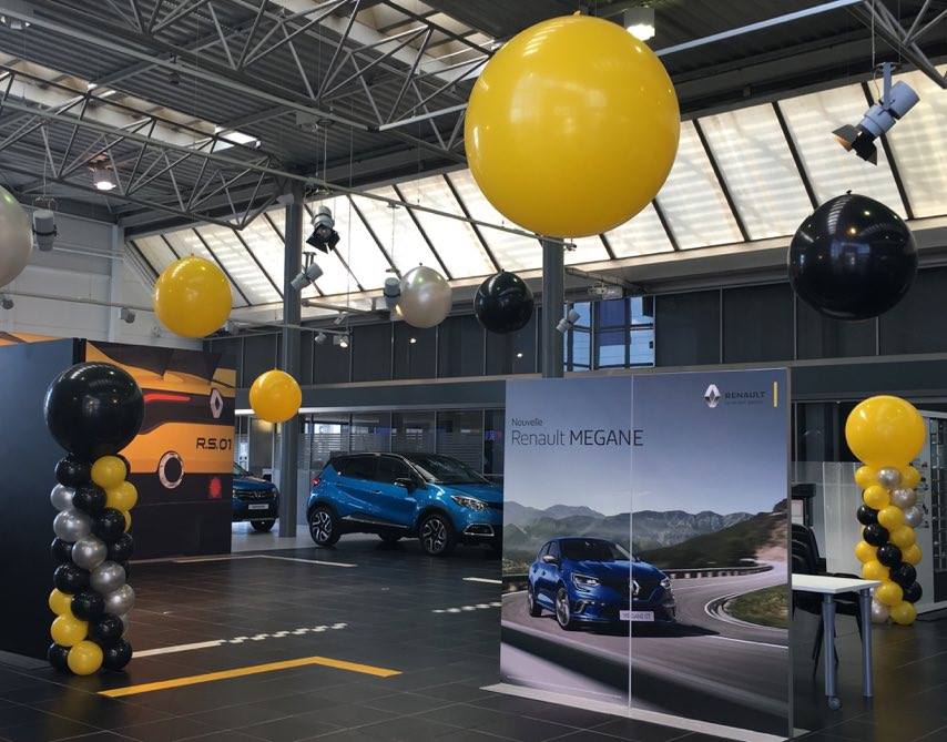 Décoration Garage Renault