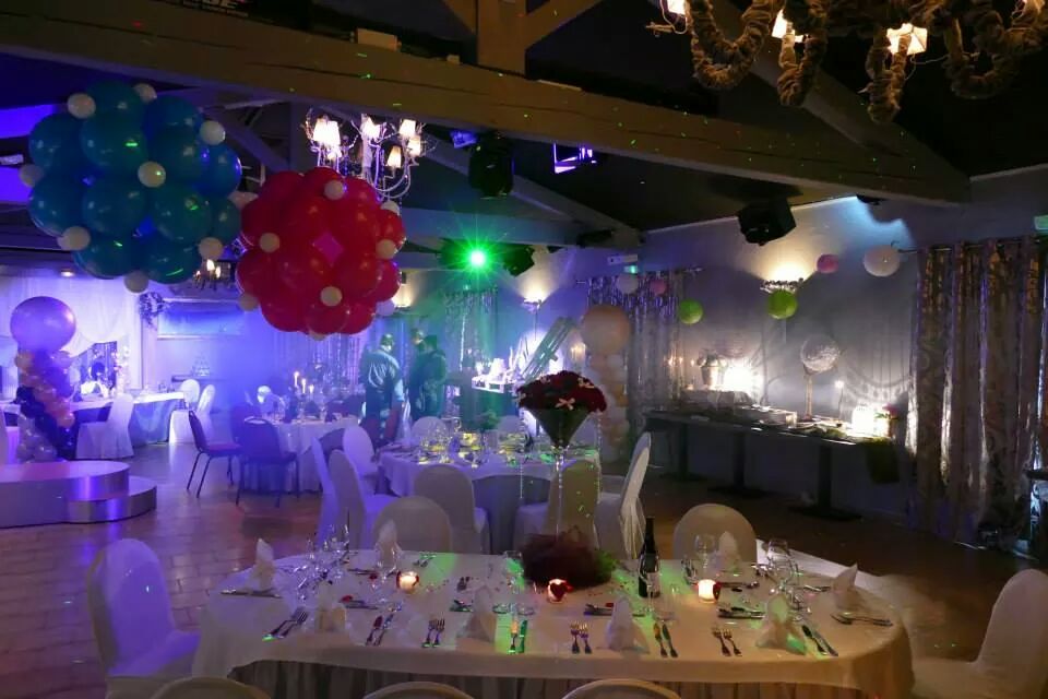 Décor Ballons Salle Mariage