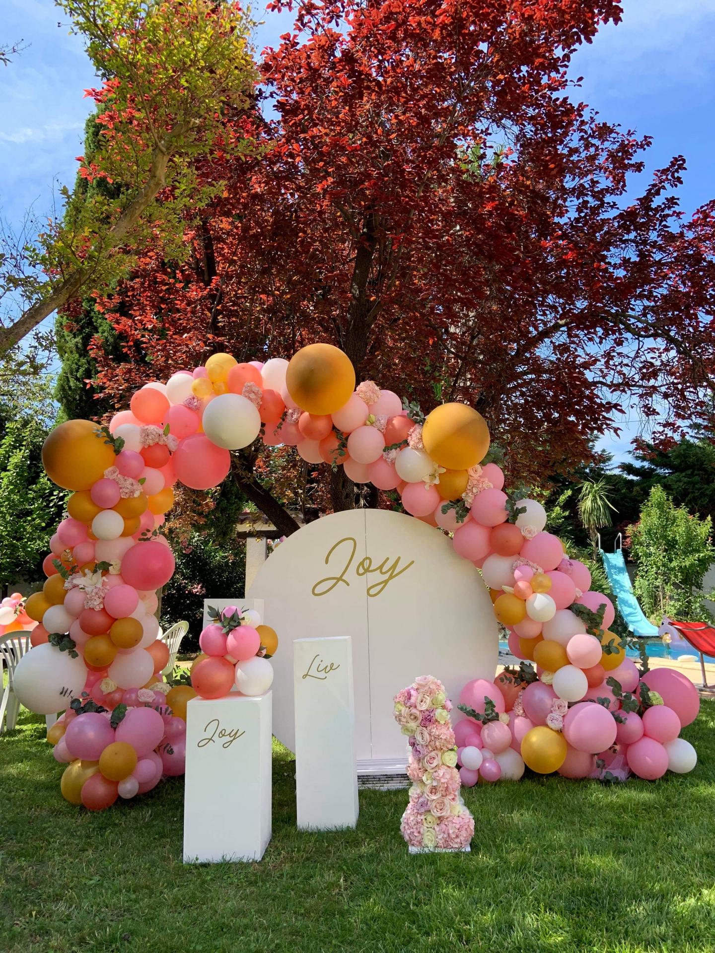 Arche organique ballons & fleurs