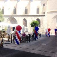 Totem ballons bleu blanc rouge