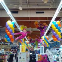 Ballons de décoration pour hypermarché