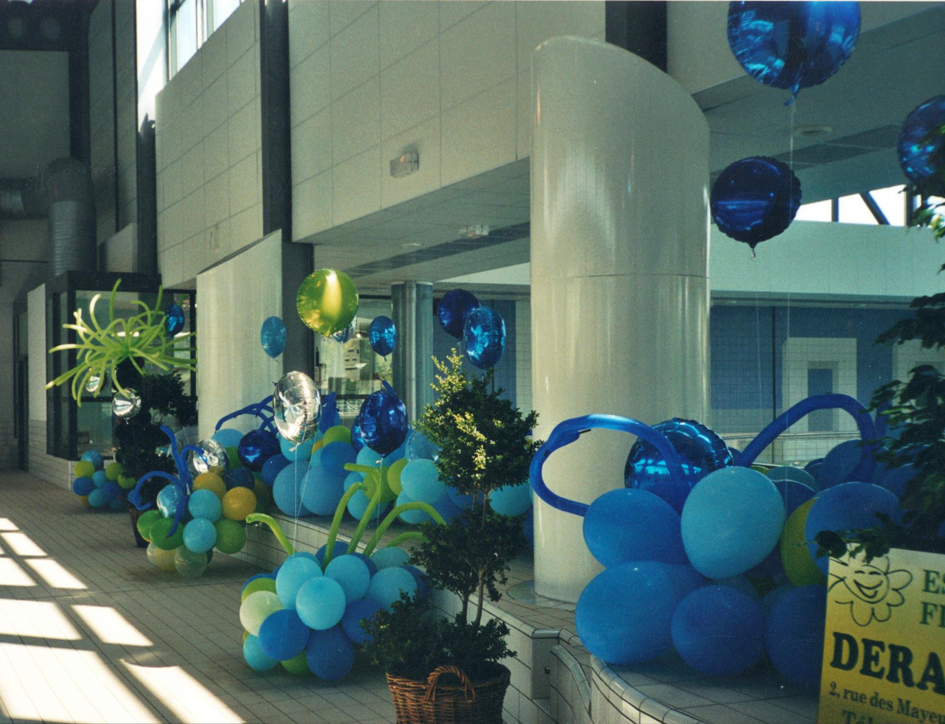 Centre de table avec ballon personnalisée - Ballon métallique