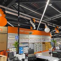 colonnes ballons magasin Weldom