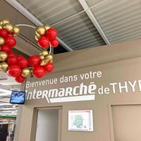 Ballon en décoration entrée Magasin