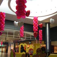 Colonnes avec des coeurs